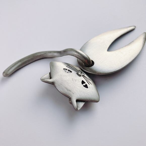 Vintage Signed JJ Large Articulated Cat Brooch Silver Tone Modernist Figural - Picture 5 of 10